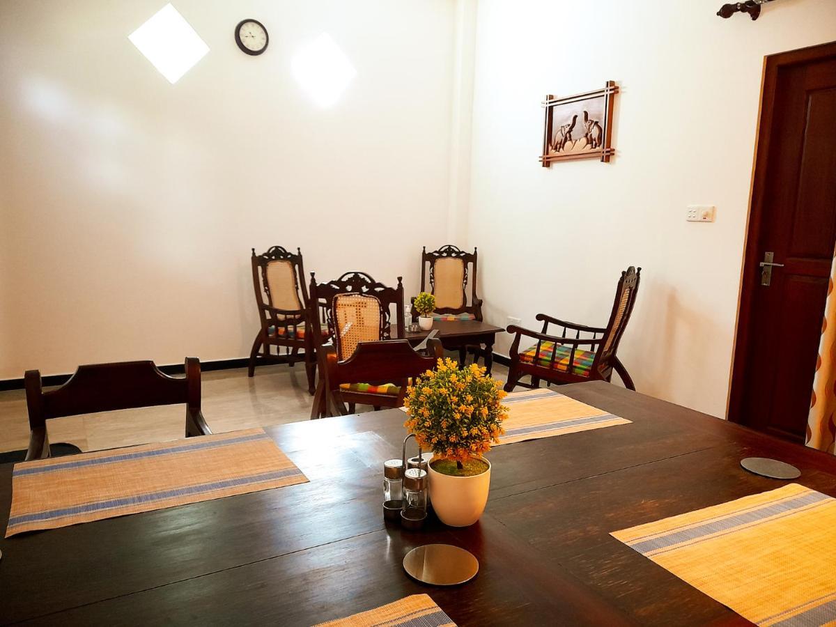 Halcyon Rest Villa ฮิกคาดูวา ภายนอก รูปภาพ