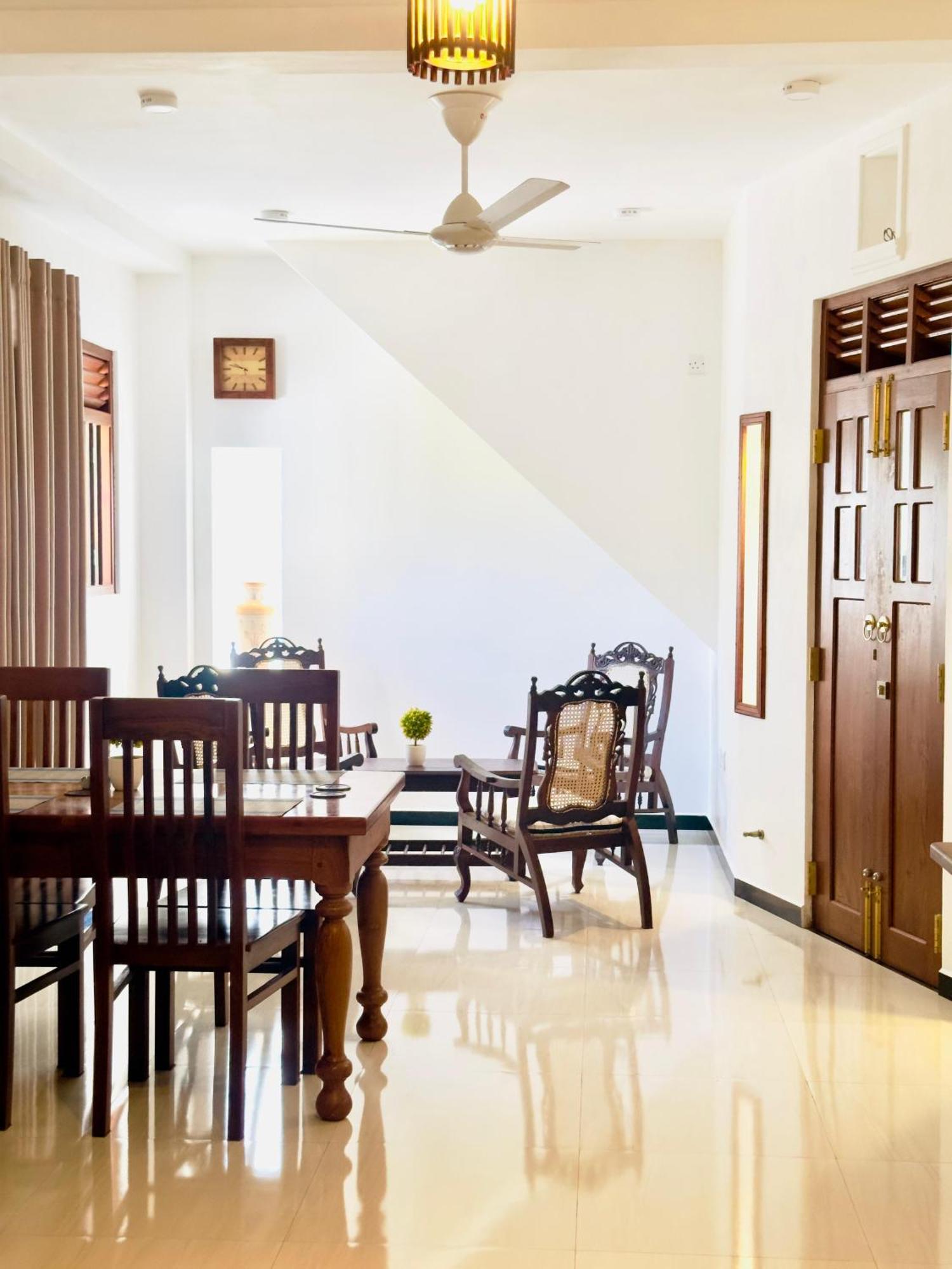 Halcyon Rest Villa ฮิกคาดูวา ภายนอก รูปภาพ