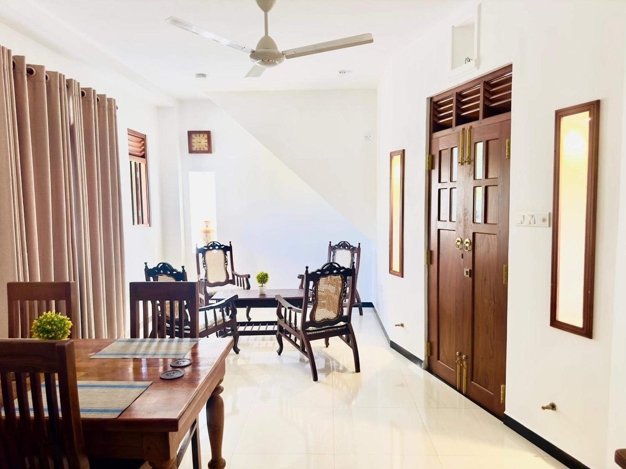 Halcyon Rest Villa ฮิกคาดูวา ภายนอก รูปภาพ