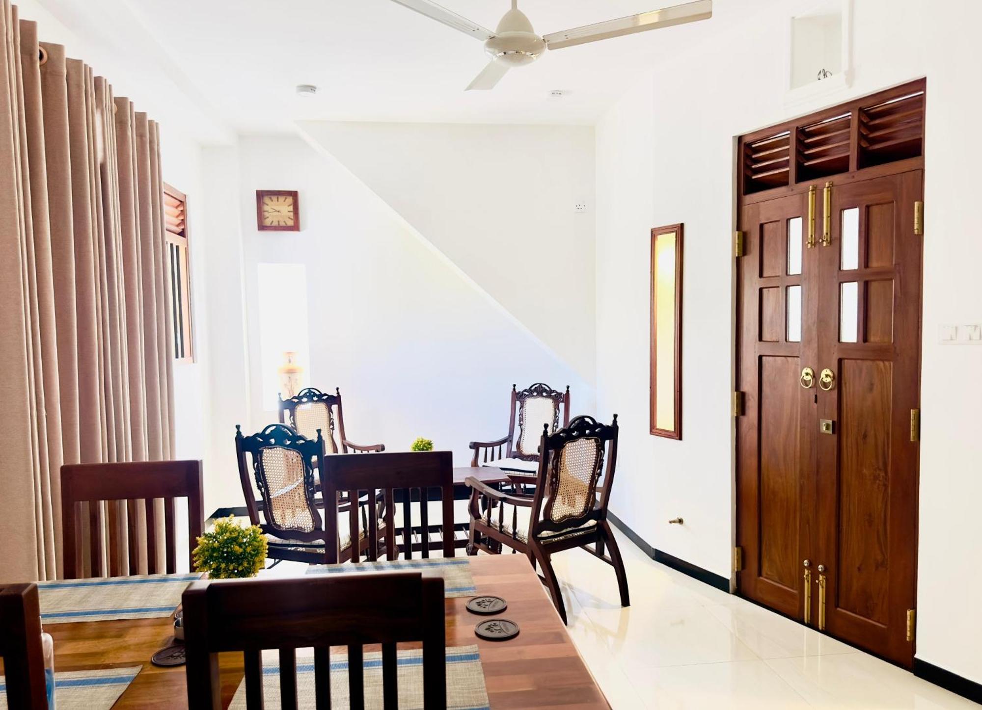 Halcyon Rest Villa ฮิกคาดูวา ภายนอก รูปภาพ