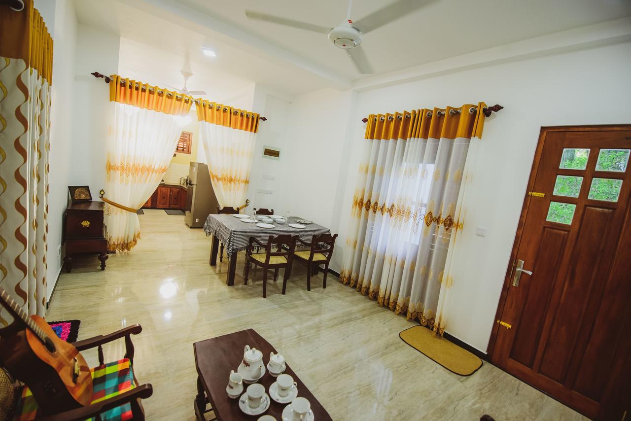 Halcyon Rest Villa ฮิกคาดูวา ภายนอก รูปภาพ