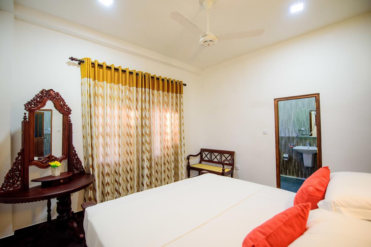 Halcyon Rest Villa ฮิกคาดูวา ภายนอก รูปภาพ