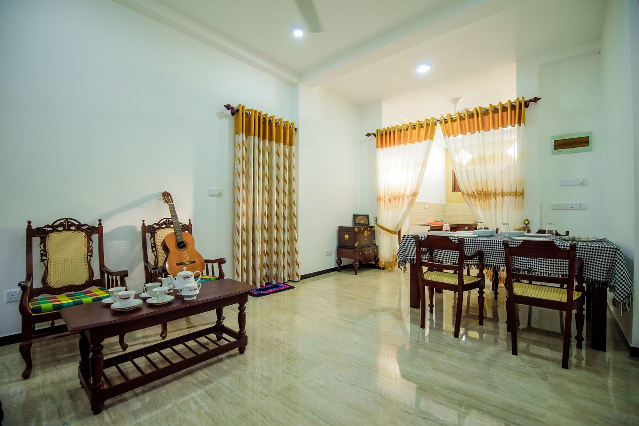 Halcyon Rest Villa ฮิกคาดูวา ภายนอก รูปภาพ