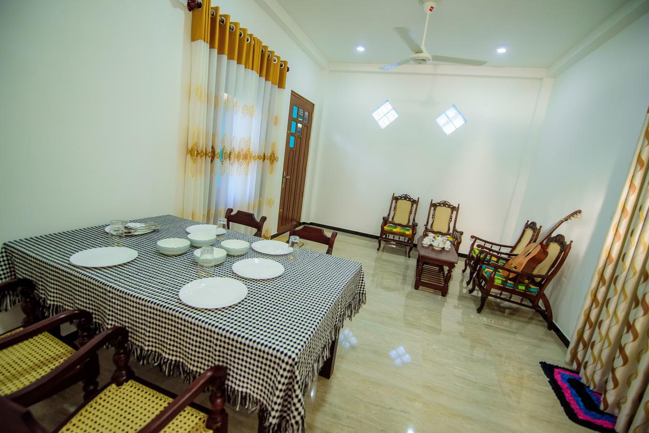 Halcyon Rest Villa ฮิกคาดูวา ภายนอก รูปภาพ