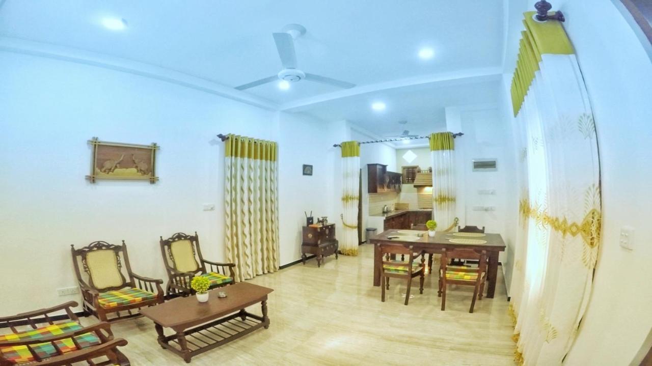Halcyon Rest Villa ฮิกคาดูวา ภายนอก รูปภาพ